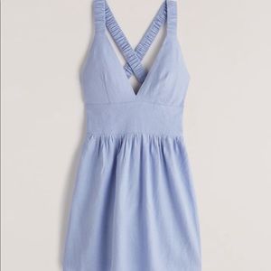 Abercrombie & Fitch Scrunchie Strap Skort